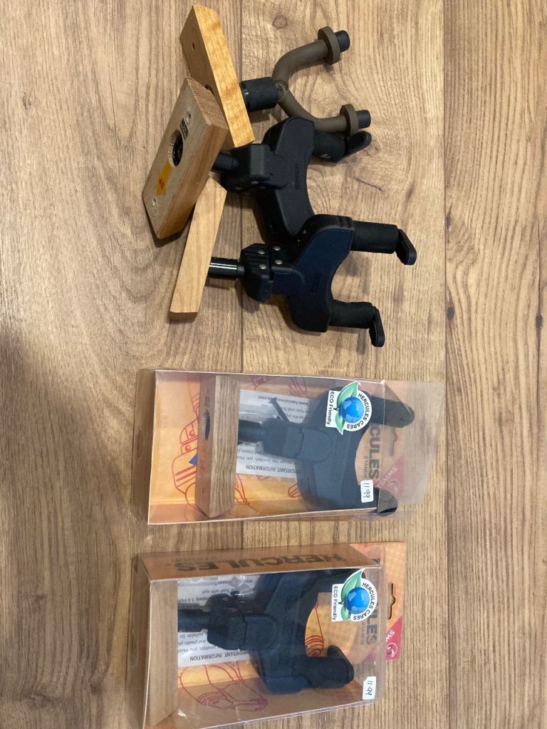 Guitar Hangers 