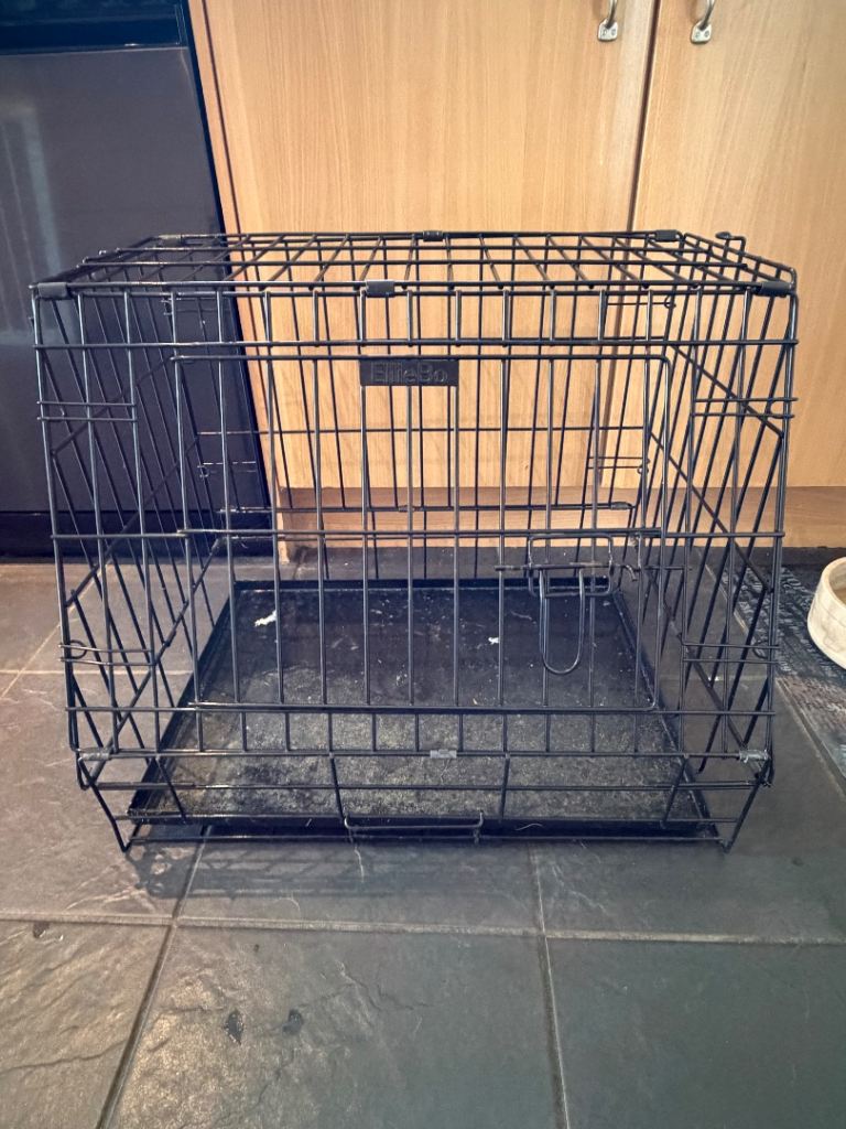 Ellie bo dog crate for car boot