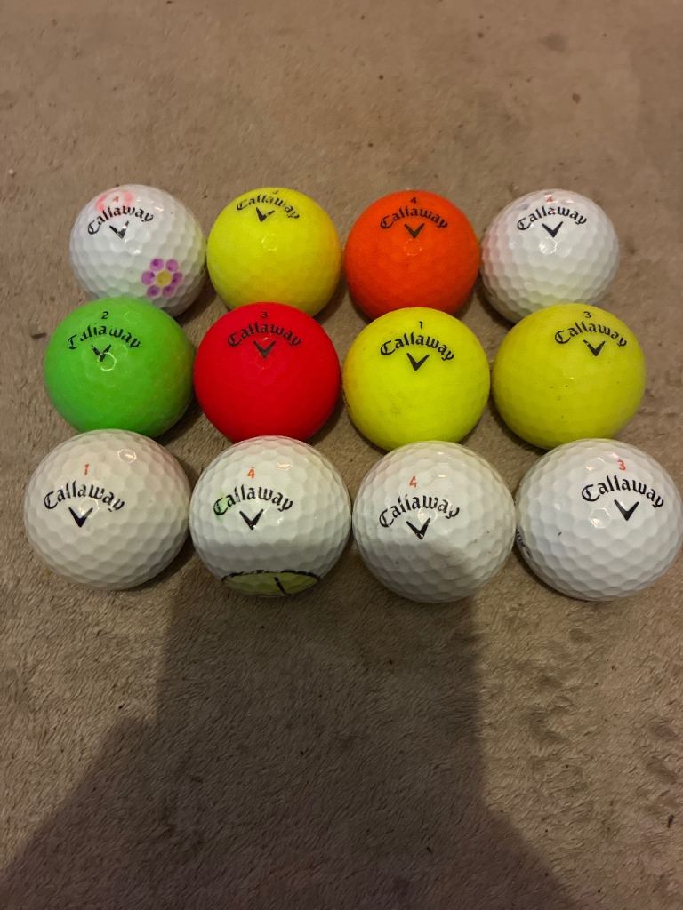 12 x Callaway Superhot golf balls