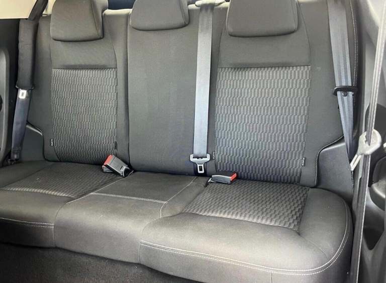 2014 Peugeot 208 1.2 VTi Style 3dr HATCHBACK PETROL Manual