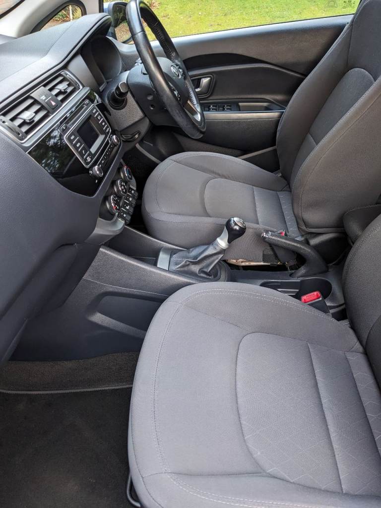 Kia, RIO, 2015, very low mileage and tax , economical to run 