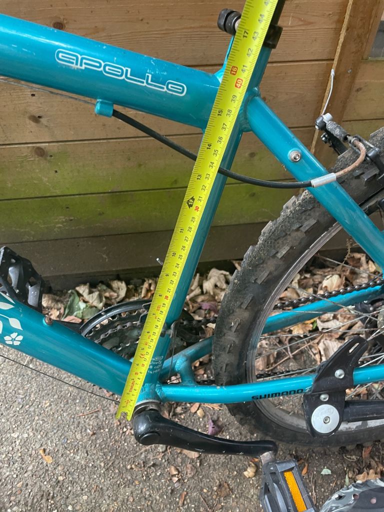 Ladies Mountain Bike - 17” Apollo Twilight - Good condition 