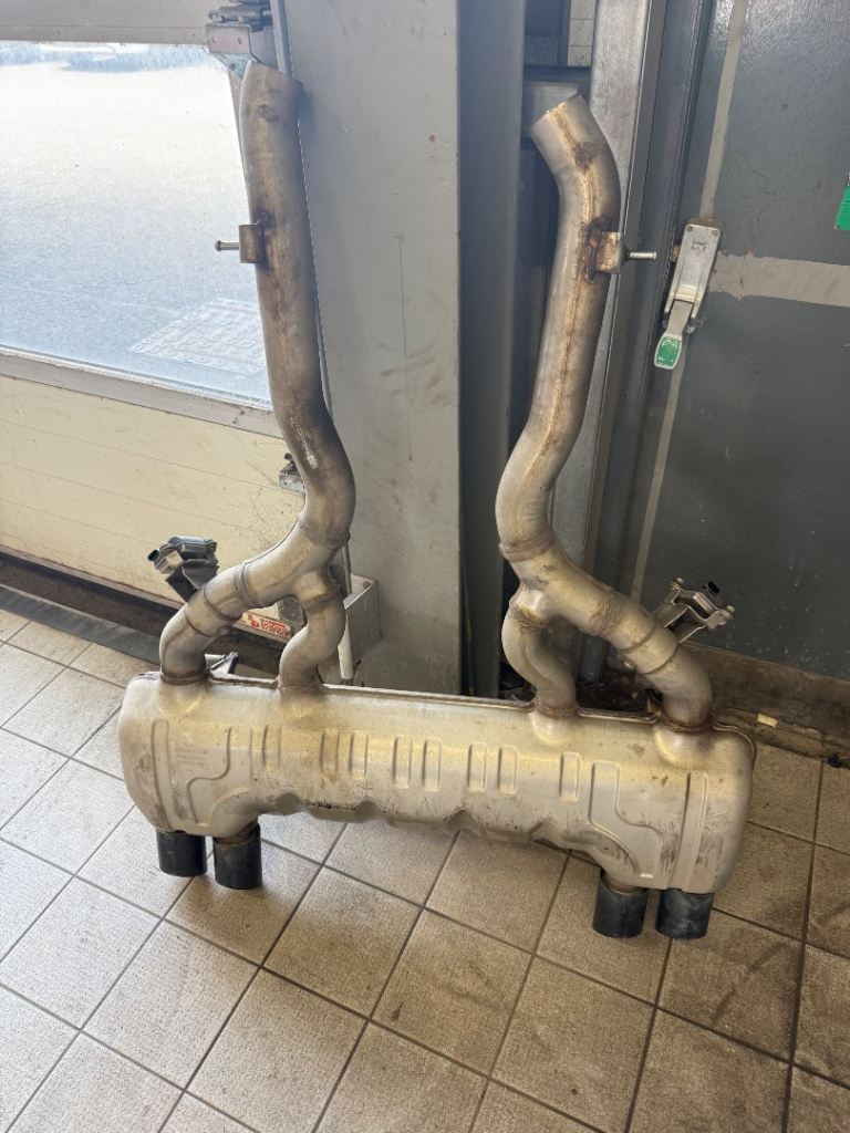BMW M2 competition exhaust 
