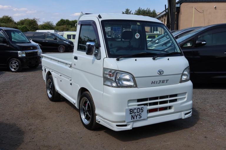 DAIHATSU HIJET  White Auto Petrol 2005