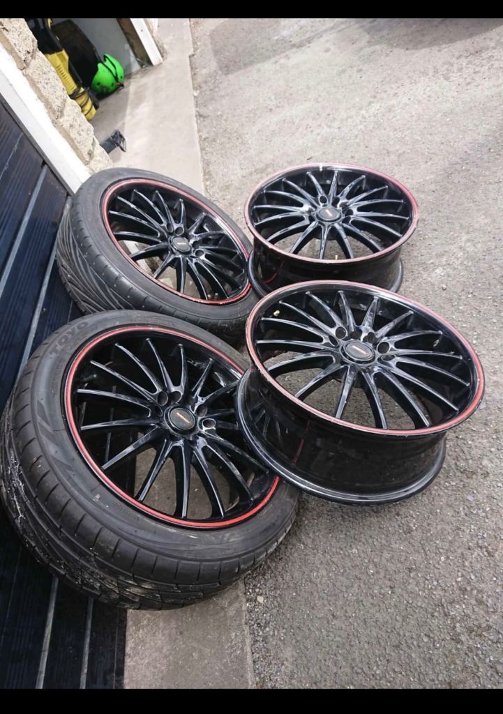 Team dynamics alloys