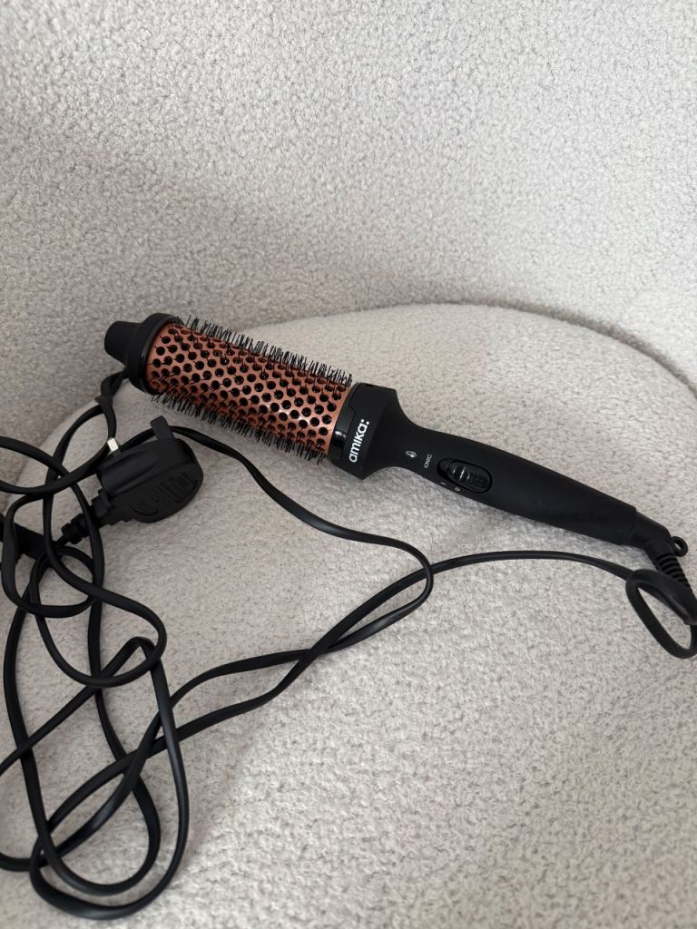 amika Blowout Babe Thermal Brush Hair Curler (RRP £95)