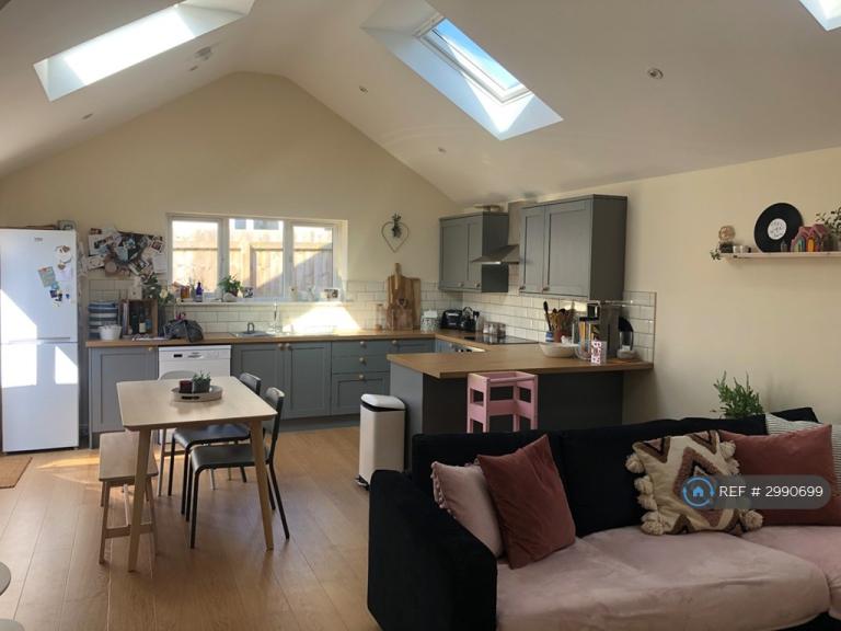 2 bedroom house in Park Road, Silverton, Exeter, EX5 (2 bed) (#2990699)
