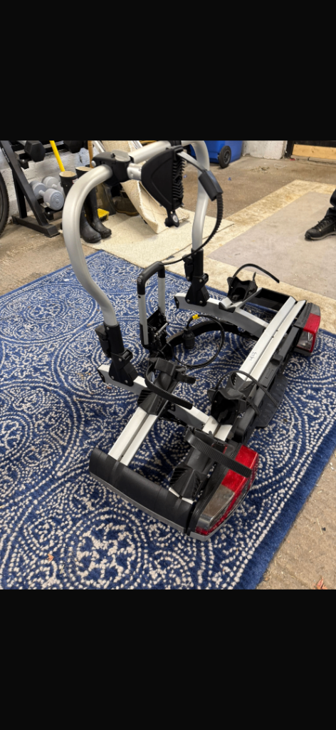 Two bike towbar carrier