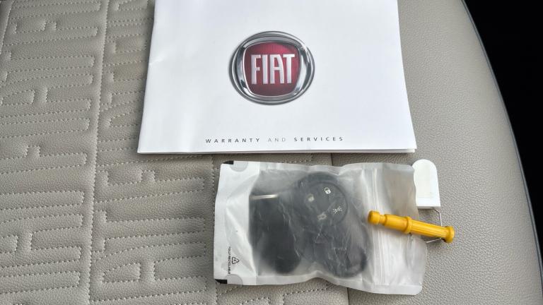 2022 Fiat 500 87kW La Prima 42kWh 3dr Auto Electric Hatchback Hatchback Electric Automatic