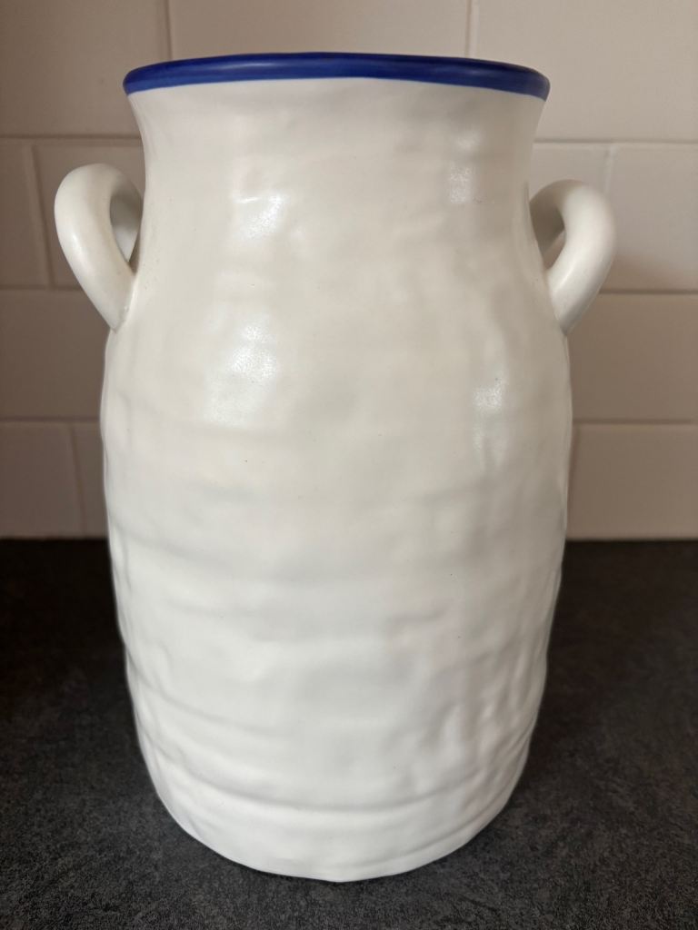 IKEA Godtagbar ceramic white milk jug vase