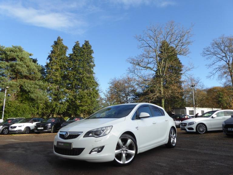 VAUXHALL ASTRA 2.0 CDTi ecoFLEX SRi 2011