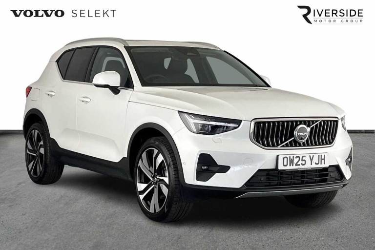 2025 Volvo XC40 B3 Ultra, Mild hybrid, Petrol, Bright Estate Petrol Automatic
