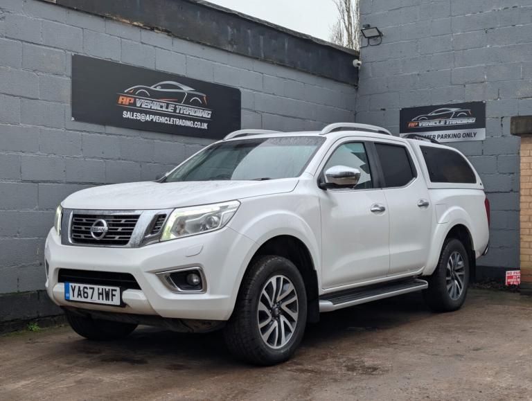 2017 Nissan Navara Double Cab Pick Up Tekna 2.3dCi 190 4WD Auto PICK UP Diesel Automatic