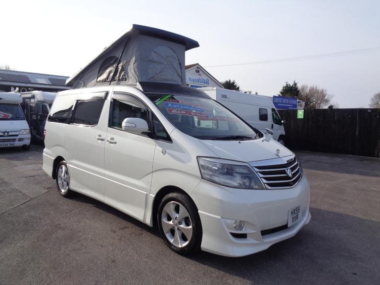 Toyota Alphard 2 Berth Toyota Alphard (North Star Conversion)  PETROL 2005/55
