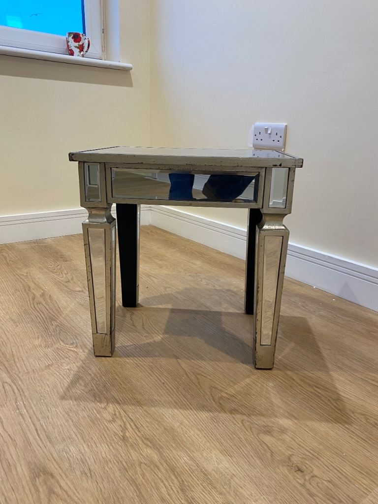 Mirrored bedroom stool 
