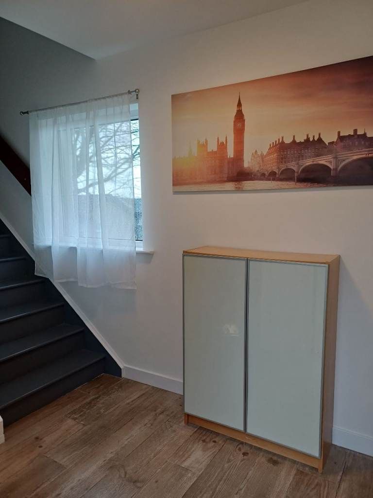 Detached house to rent
