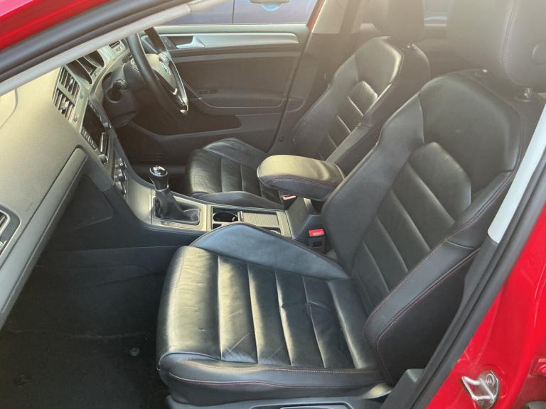 2015 Volkswagen Golf 1.6 TDI 105 Match 5dr HATCHBACK Diesel Manual