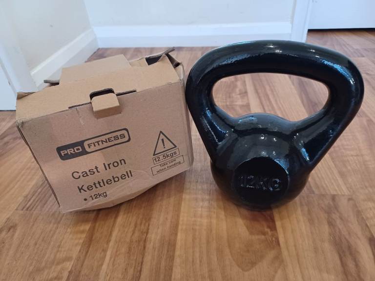 1 x 12KG CAST IRON KETTLEBELL - Brand New Boxed Up