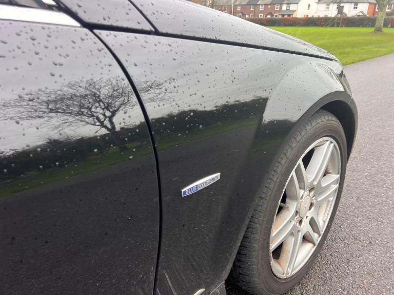 2009 Mercedes-Benz C Class C220 CDI BlueEFFICIENCY Sport 4dr Auto SALOON Diesel Automatic