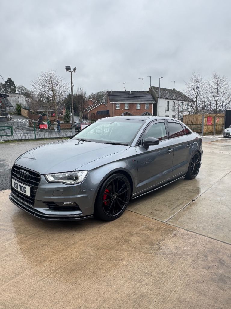 Audi, A3, Saloon, 2014 Manual, 1968 (cc), 4 doors