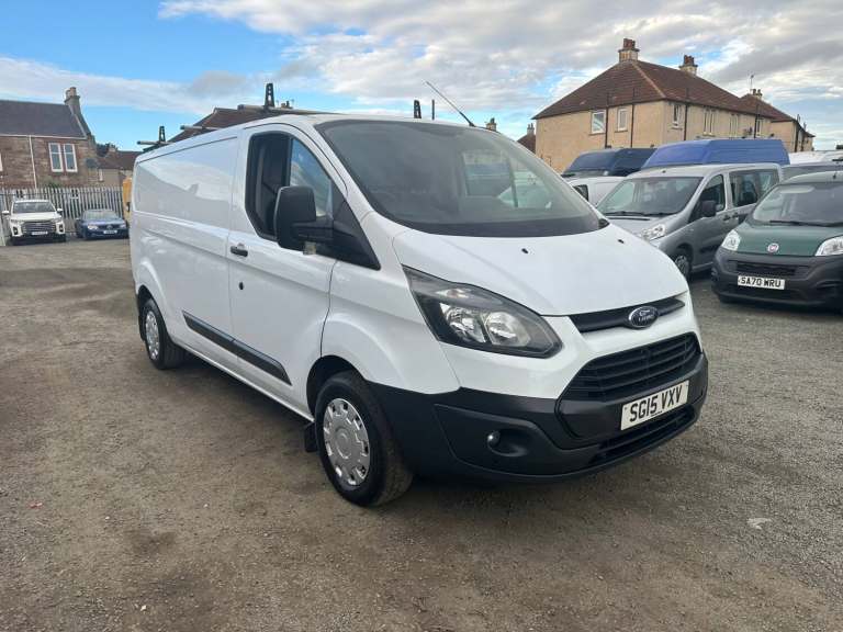 2015 Ford Transit Custom 2.2 TDCi 100ps Low Roof Van L2H1 LWB  !TIMING CHAIN NOT BELT! PANEL VAN ...