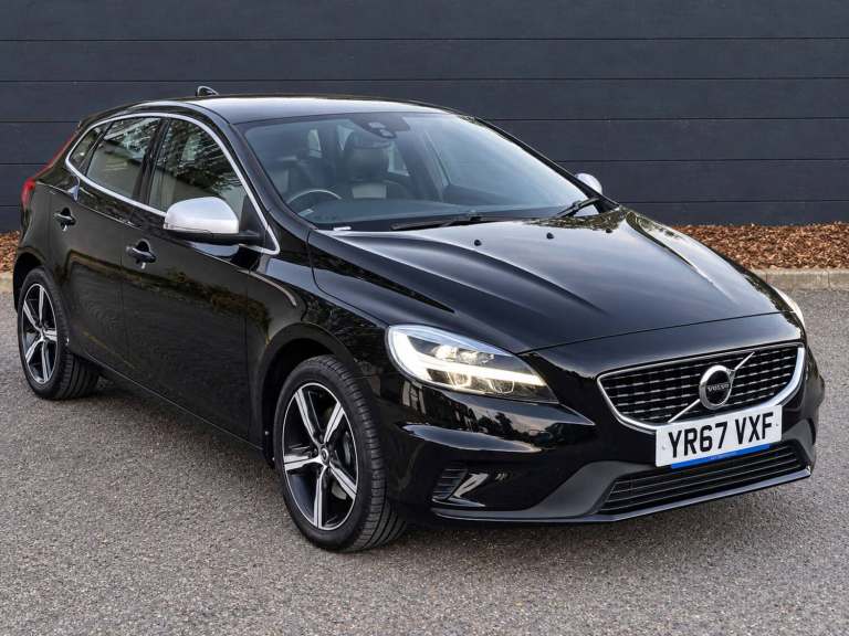 2017 Volvo V40 2.0 V40 R-Design Nav+ T2 5dr Hatchback Petrol Manual