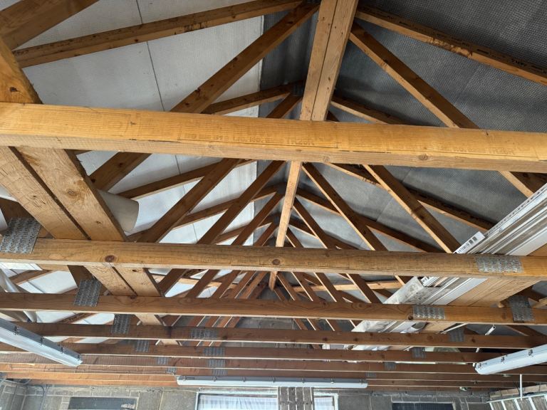 Roof trusses 