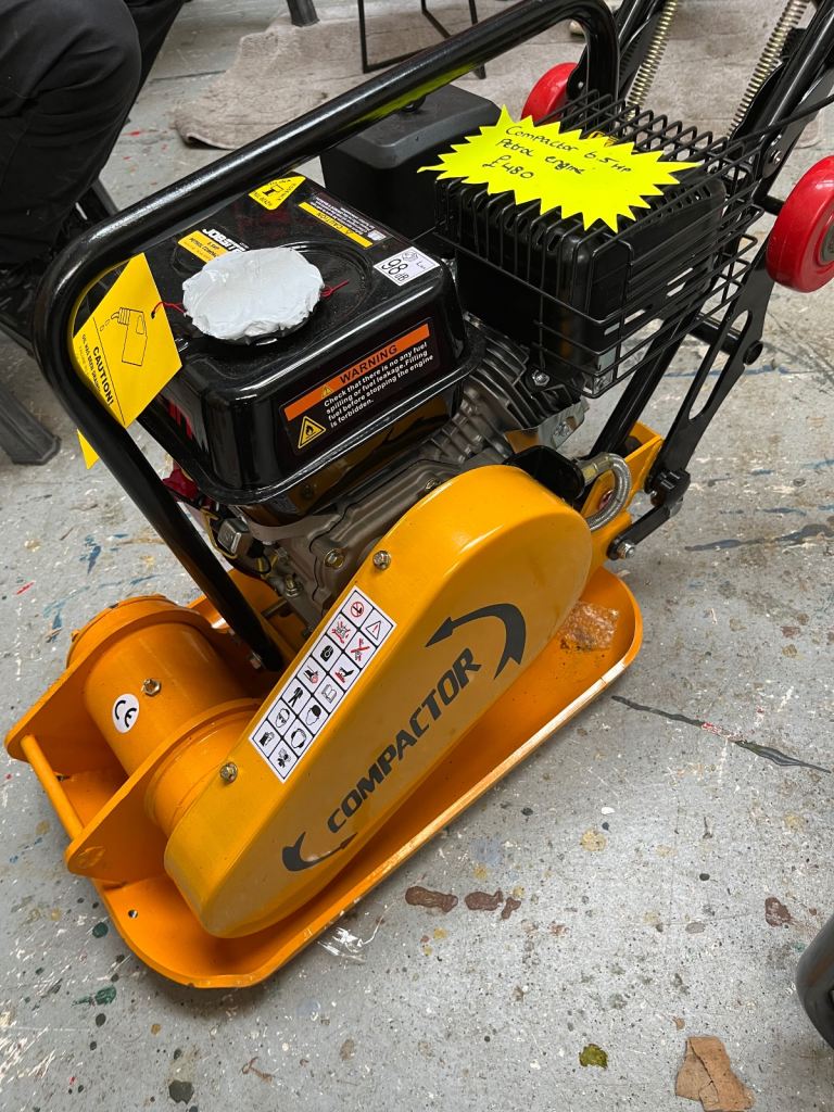JOBSITE PETROL WHACKER PLAT 