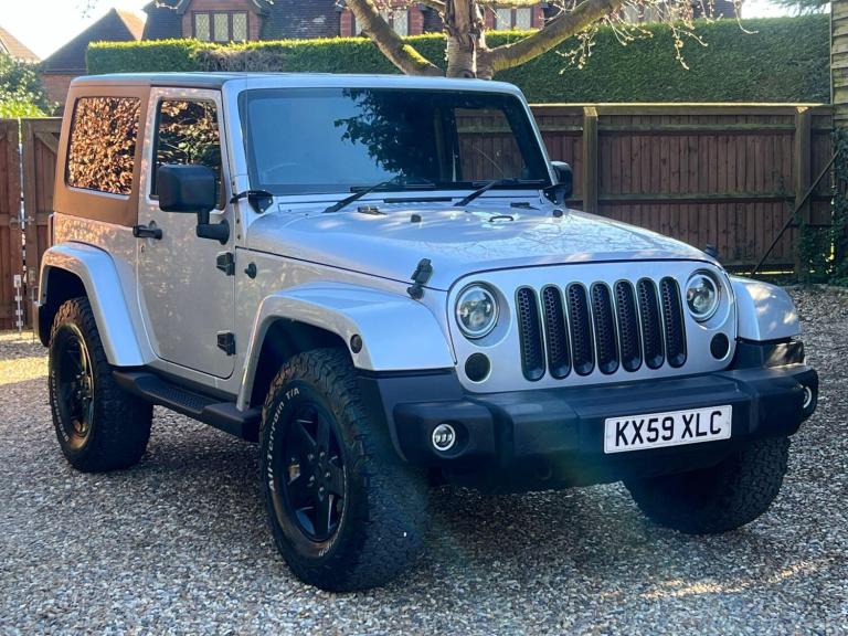 2009 Jeep Wrangler 2.8 CRD Sahara 2dr Auto CONVERTIBLE DIESEL Automatic
