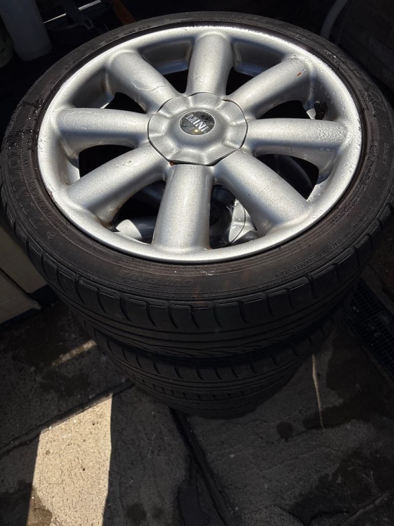 Mini Cooper S allows and tyres 