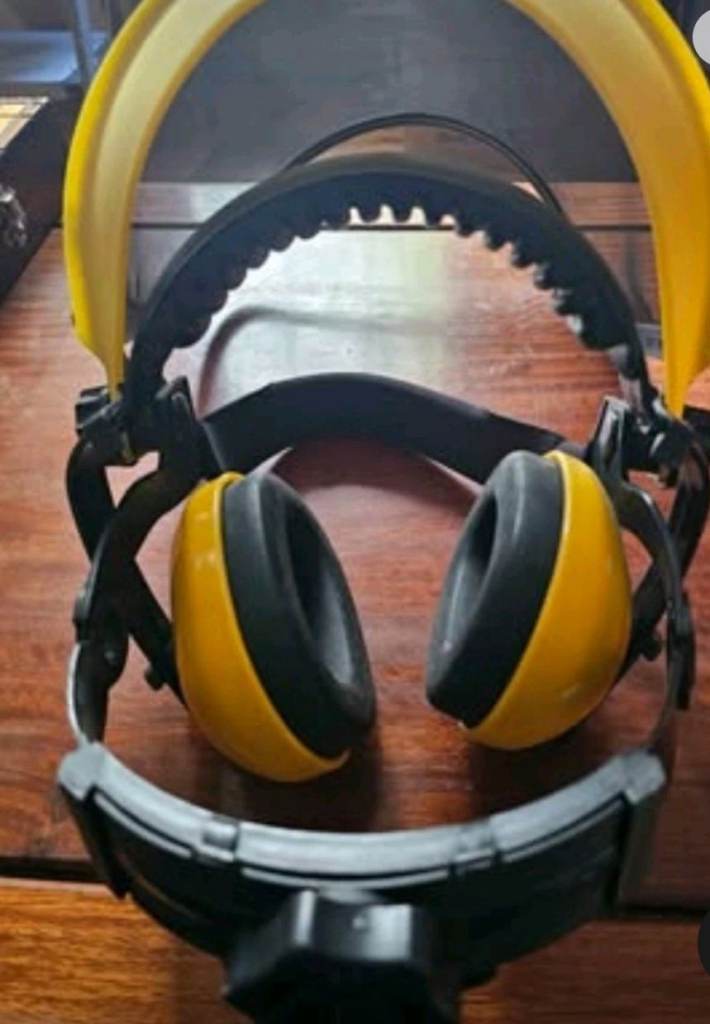 Safety Face Visor and Ear Defenders – Yellow, Good Condition