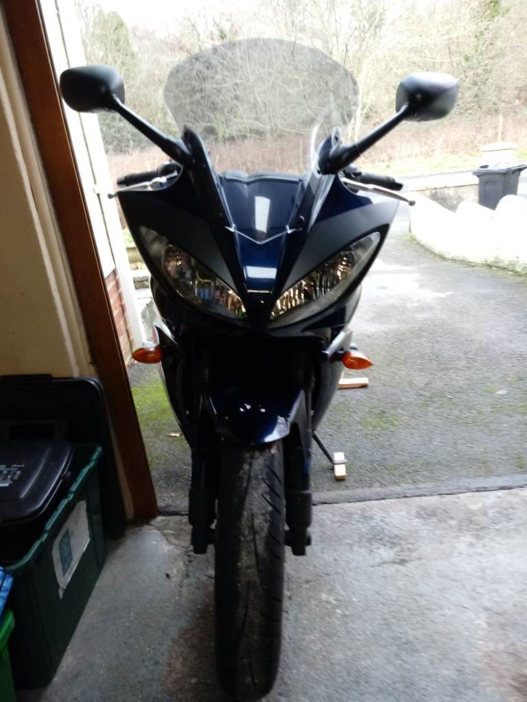 YAMAHA FZ6 FAZER