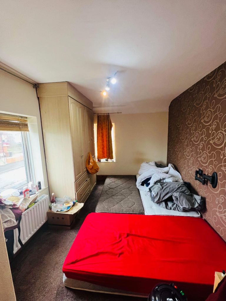Shared Rooms 