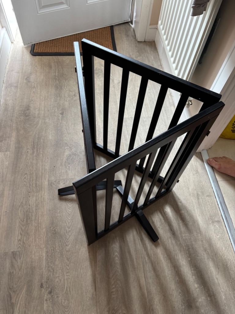 Large 3 Section freestanding Pet Gate 