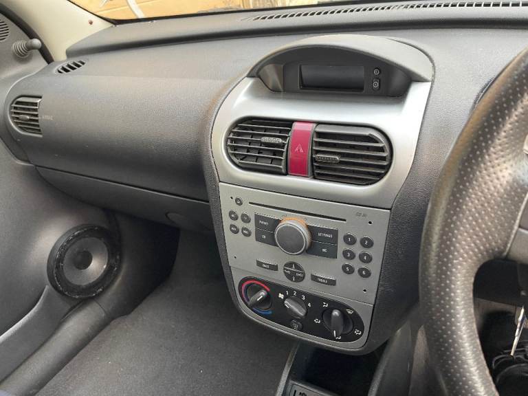 Vauxhall Corsa SXI 16V 1229cc, 3-Door Sport – ULEZ Compliant – Private Sale – £350