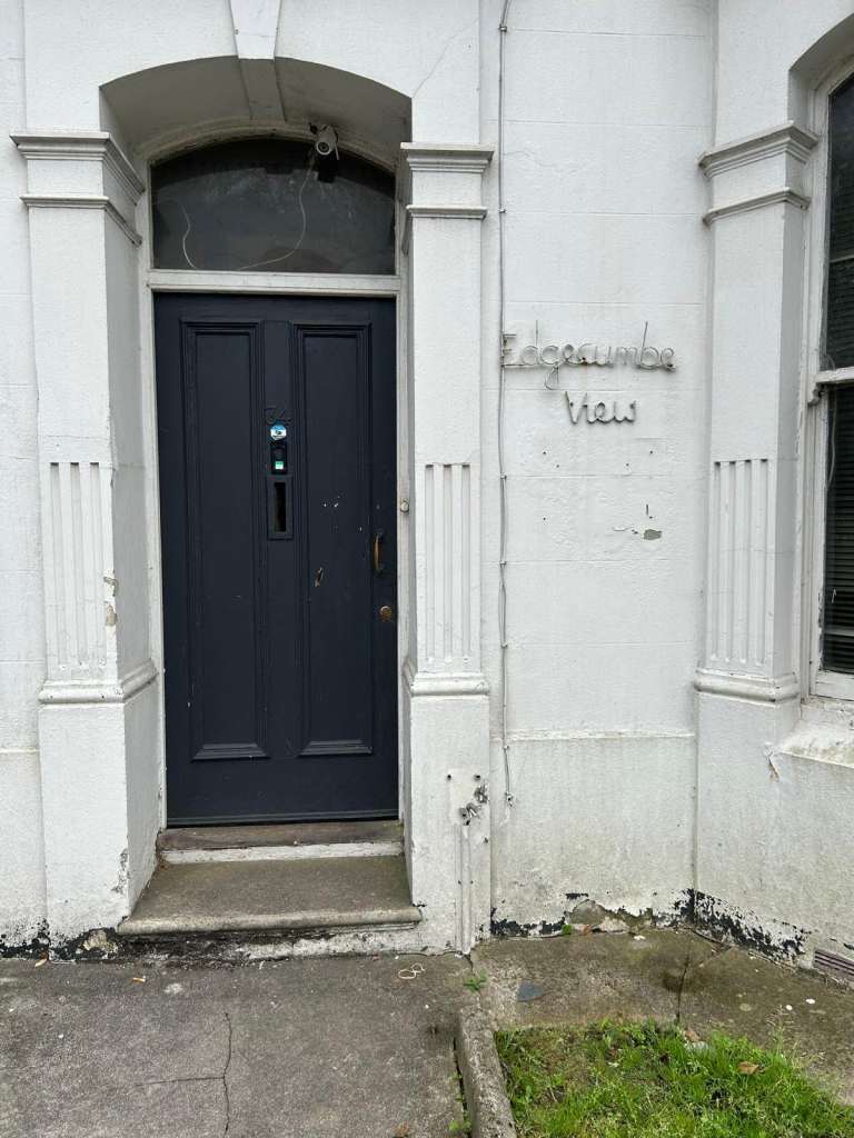 Room to rent on Lipson Road. £130 pw £50 dep