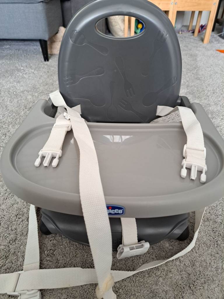 Chicco Portable Highchair 