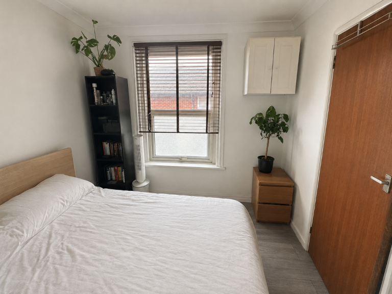 1 Bed Flat - Shirley - BILLS INC - Available September 2026