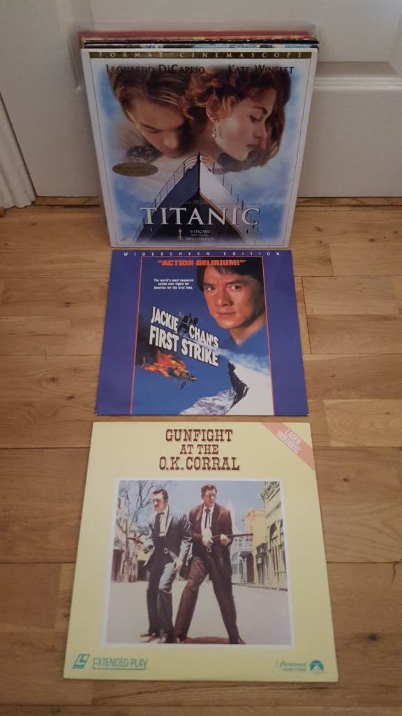 JOB LOT OF 8 LASER DISCS - £7 EACH OR £30 THE LOT
