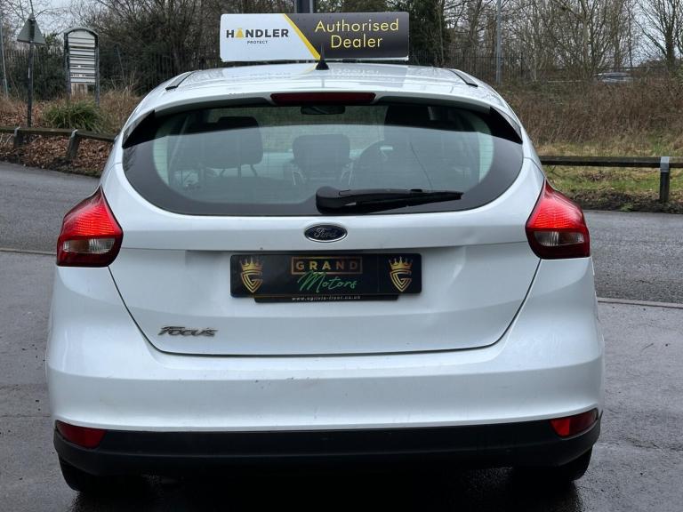 2016 Ford Focus 1.5 TDCi Zetec Euro 6 (s/s) 5dr HATCHBACK Diesel Manual