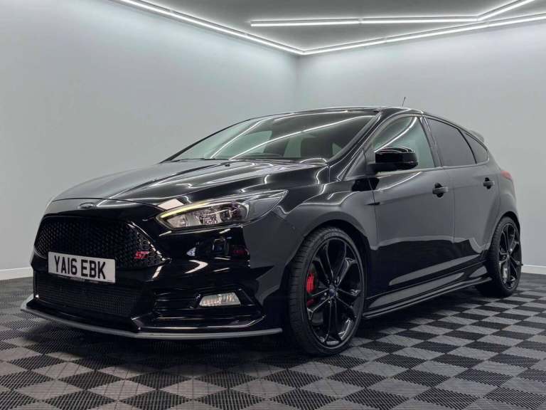 2016 Ford Focus 2.0 TDCi 185 ST-3 5dr HATCHBACK DIESEL Manual
