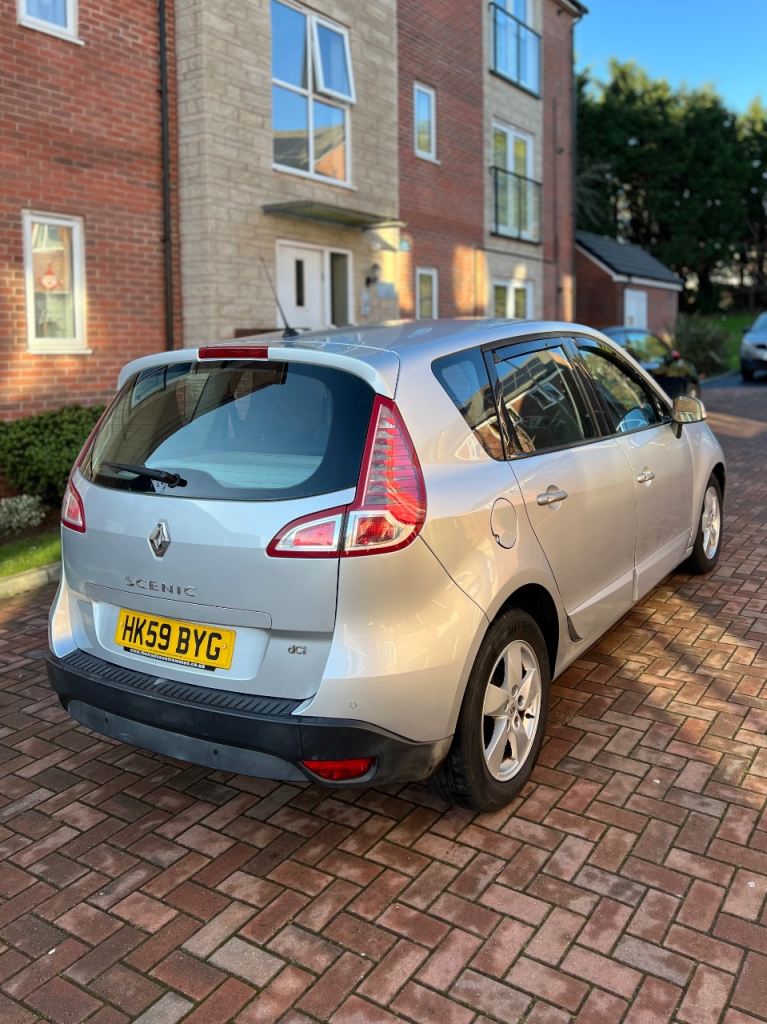Renault, SCENIC, MPV, 2010, Manual, 1870 (cc), 5 doors
