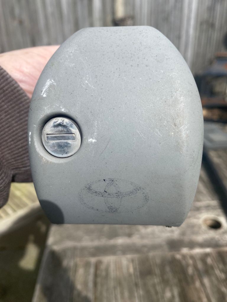 RAV4 (4.3 5dr) Roof cross-bars. Genuine Toyota. 