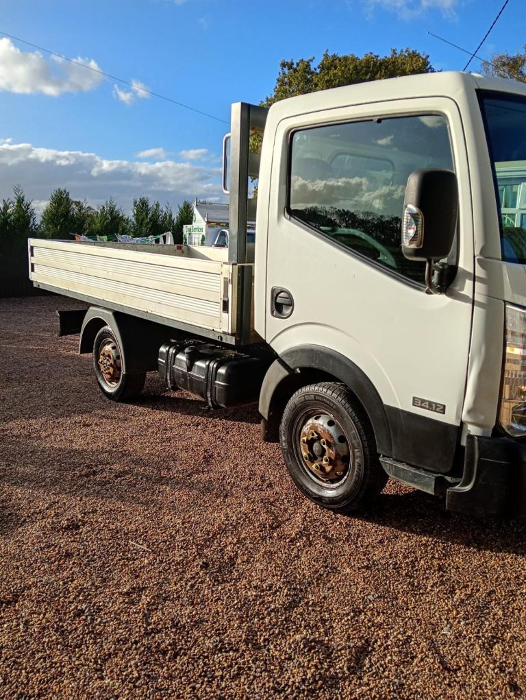 Nissan, CABSTAR, 2016