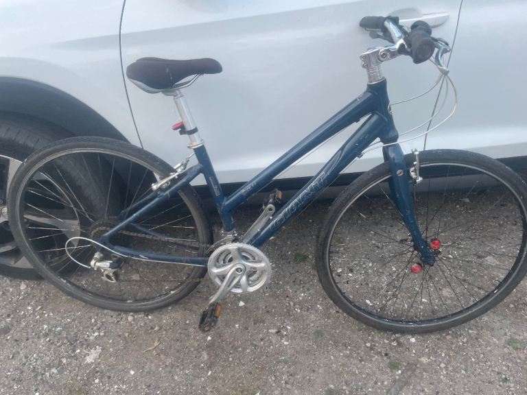 Ladies Road bike Giant 