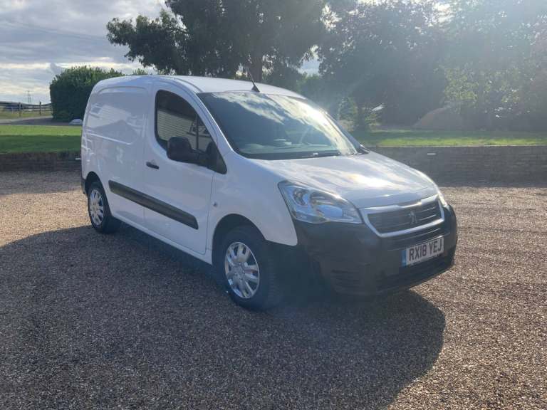 2018 Peugeot Partner 850 1.6 BlueHDi 100 Professional Van [non SS] PANEL VAN Diesel Manual