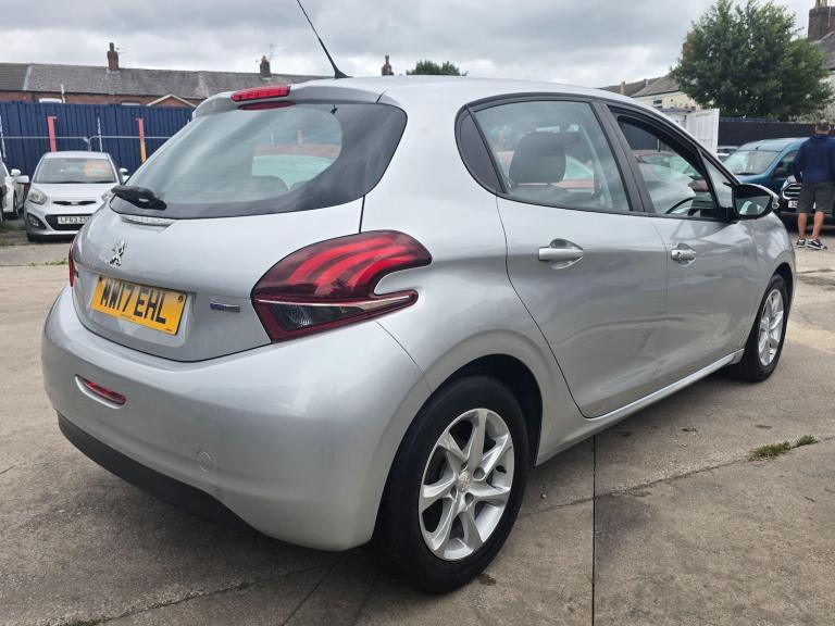 2017 Peugeot 208 1.2 PureTech Active Euro 6 5dr HATCHBACK Petrol Manual