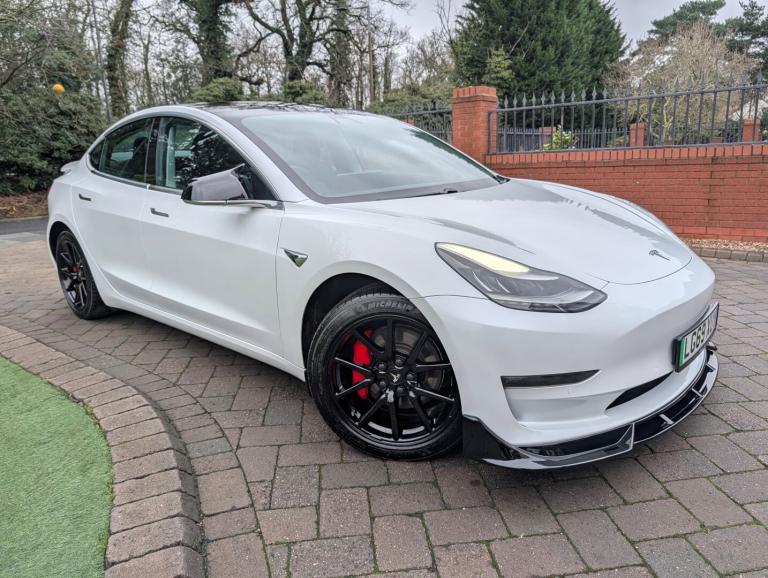2019 Tesla Model 3 Long Range AWD Auto *1 Former Keeper, Just Serviced &amp; MOT 01/27* SALOON El...