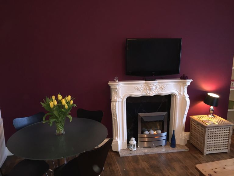 Superb West End, large two bedroom flat to rent