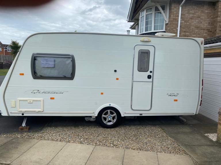 Lunar Quasar 2 Berth Caravan
